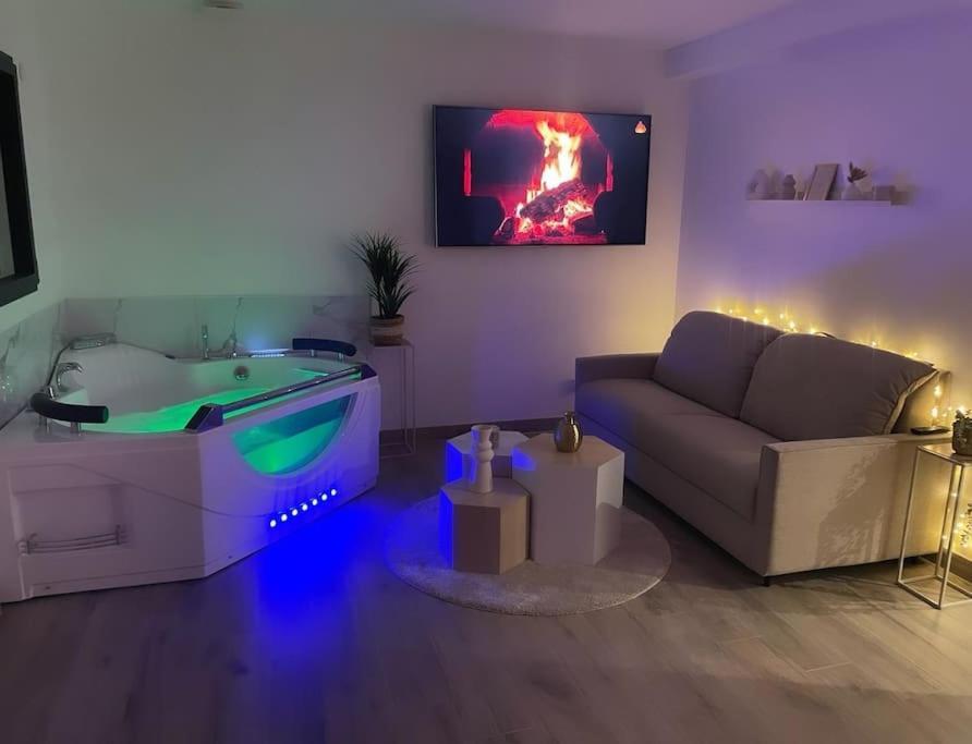 Love Room - Cocon Room - Toulon - Ollioules Bagian luar foto