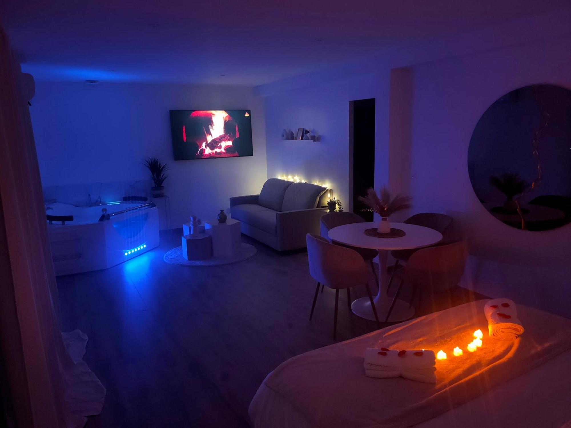 Love Room - Cocon Room - Toulon - Ollioules Bagian luar foto